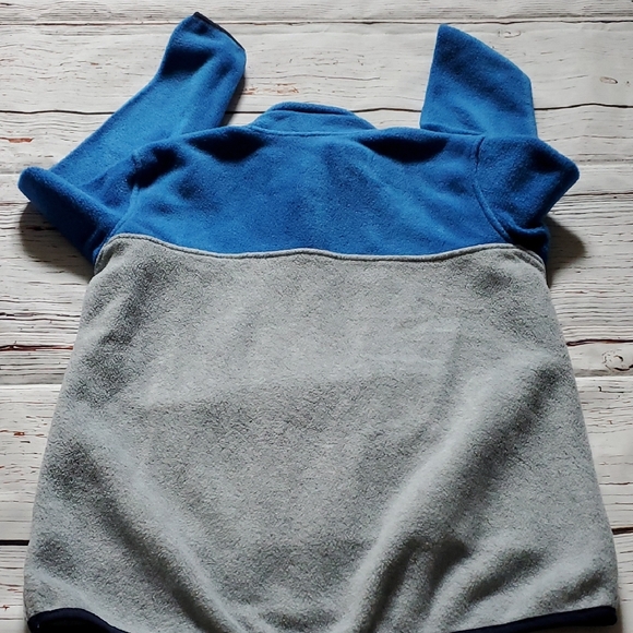 Eddie Bauer Boy's Blue and Gray Pullover Fleece 💙 - Picture 9 of 9